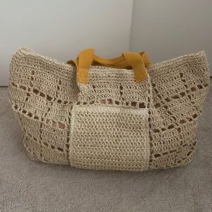 Universal Thread tote